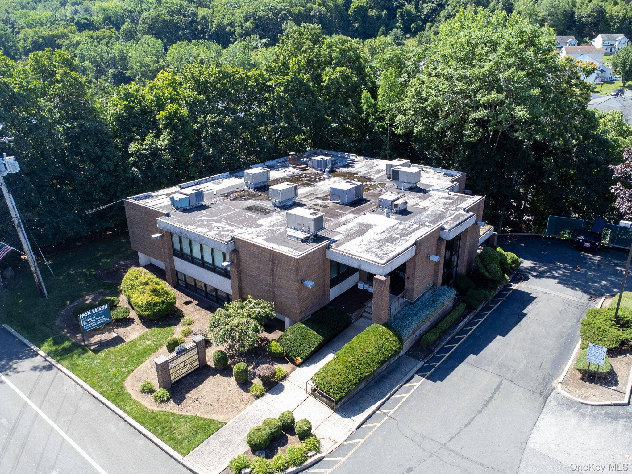 171 Ramapo RD #Upper, Garnerville, NY 10923