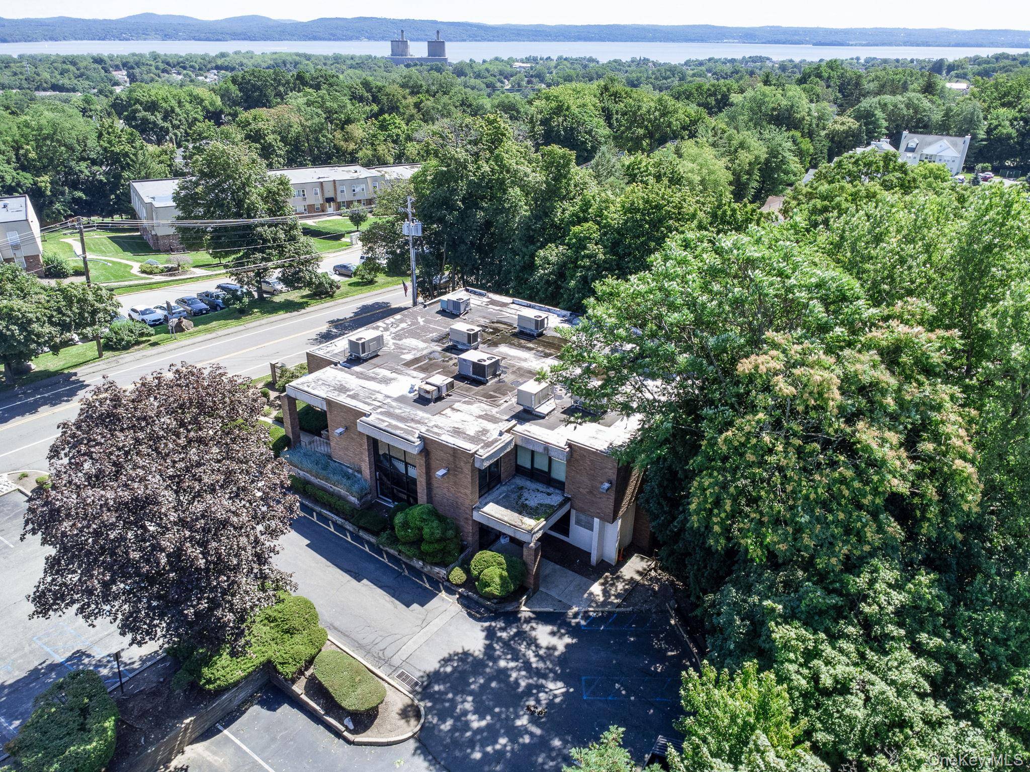 171 Ramapo RD #Lower, Garnerville, NY 10923