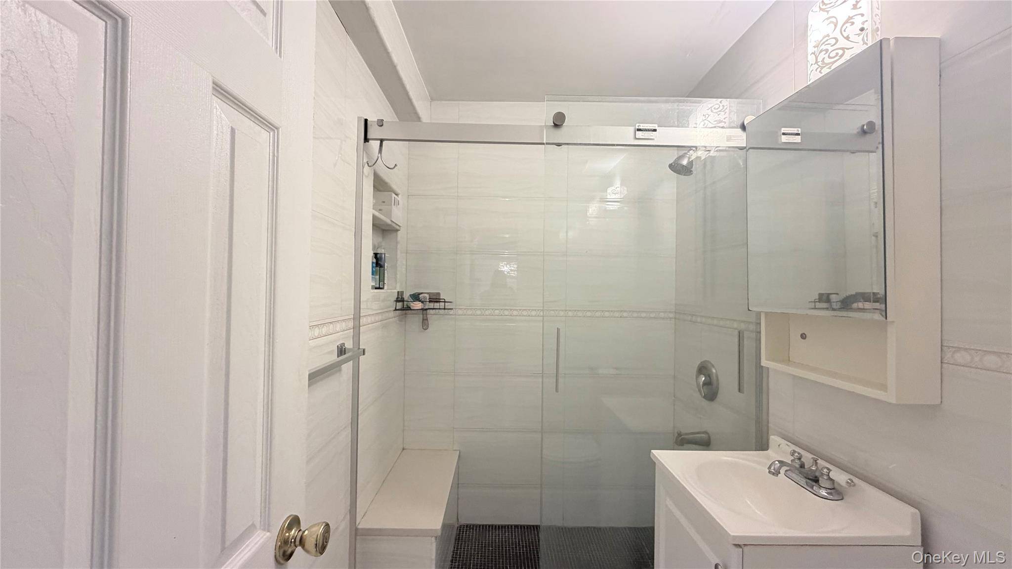 13870 Elder AVE #4S, Flushing, NY 11355