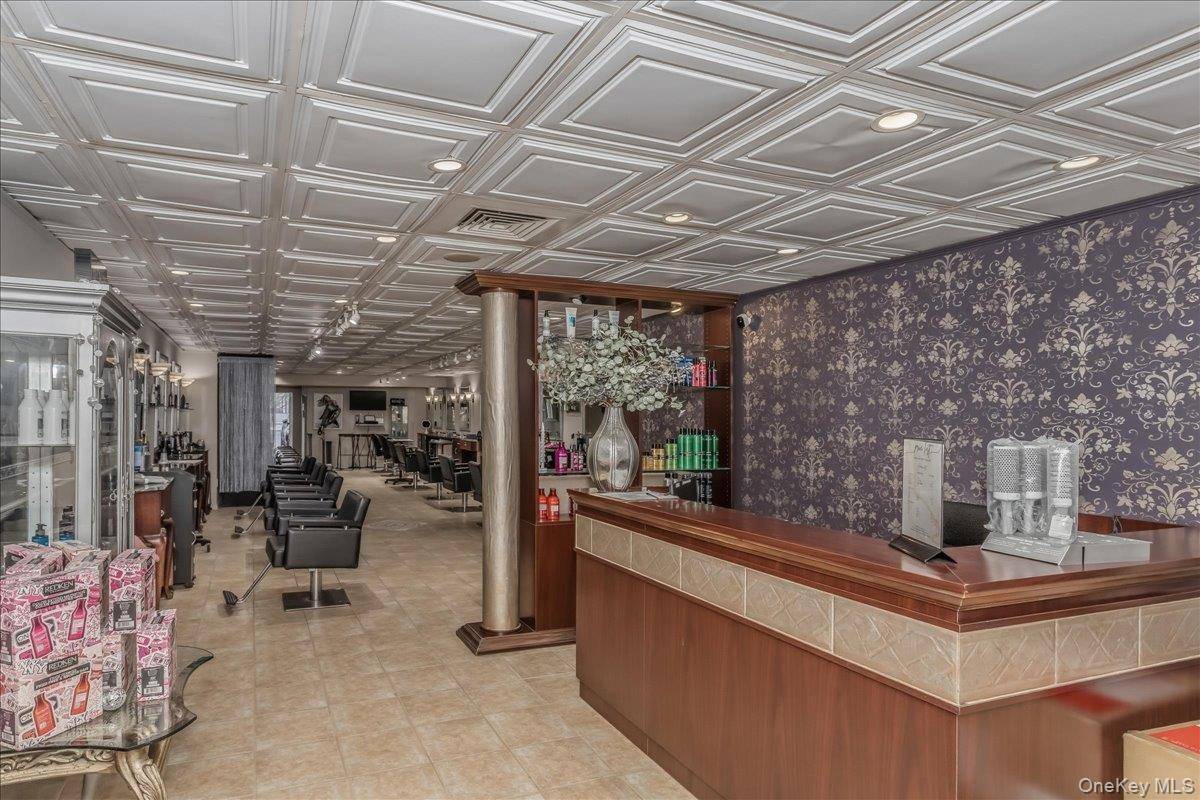 4213 Merrick RD, Massapequa, NY 11758