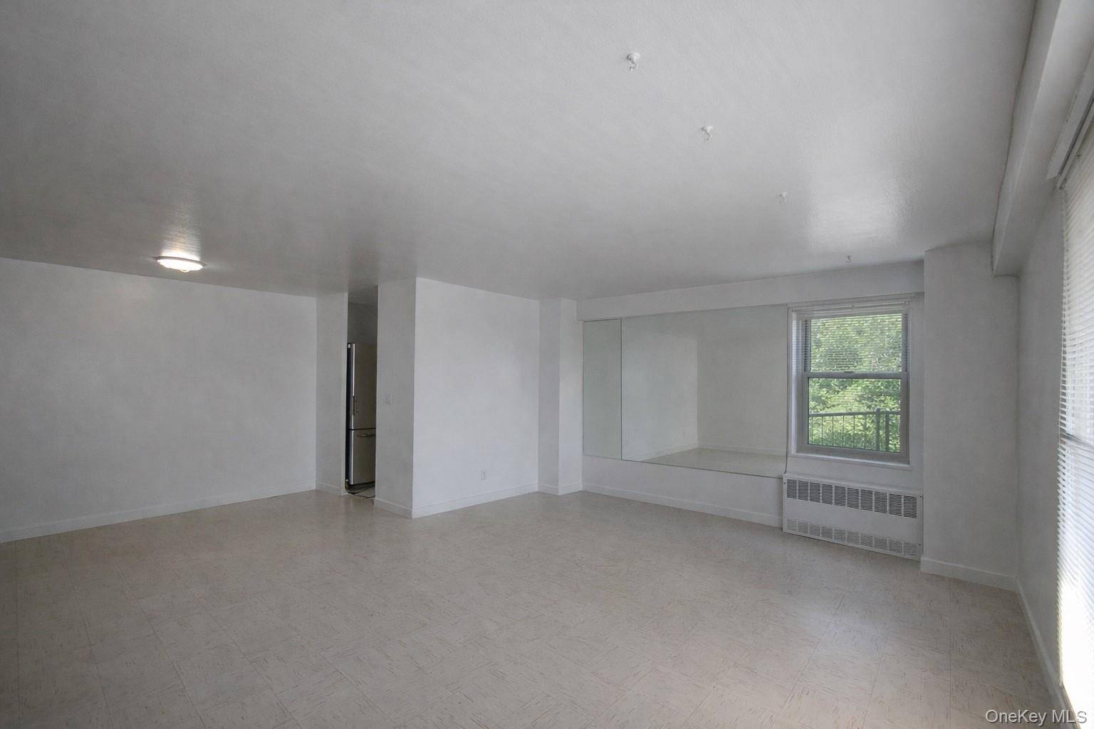 12399 Flatlands AVE #4J, Brooklyn, NY 11207