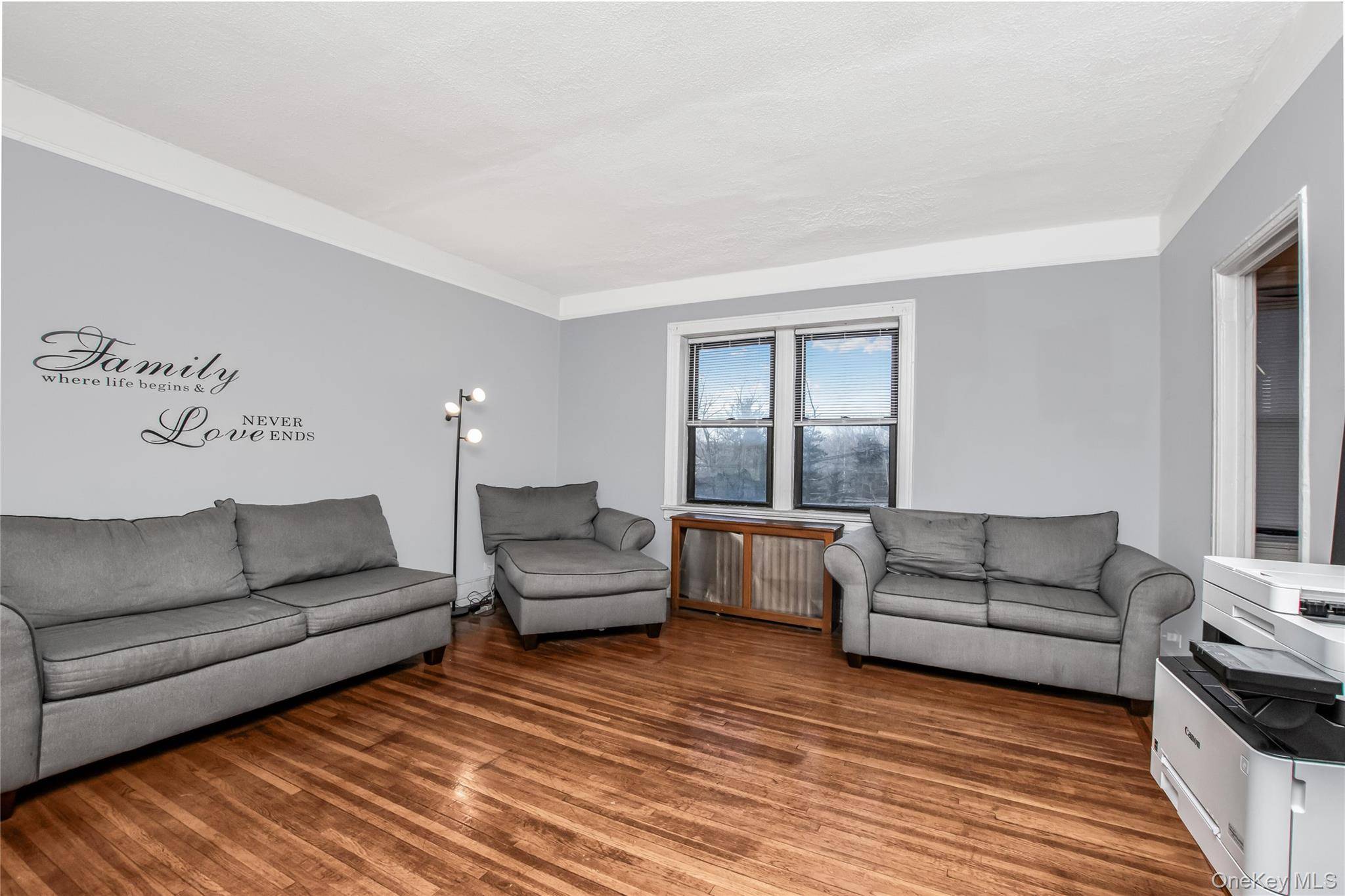 590 E Third ST #2D, Mount Vernon, NY 10553