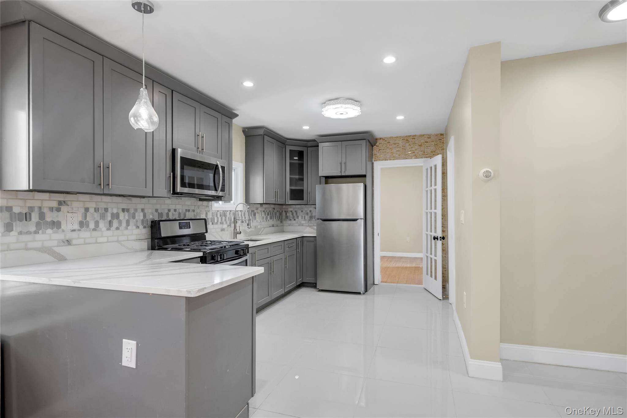 2516 Curtis ST, East Elmhurst, NY 11369