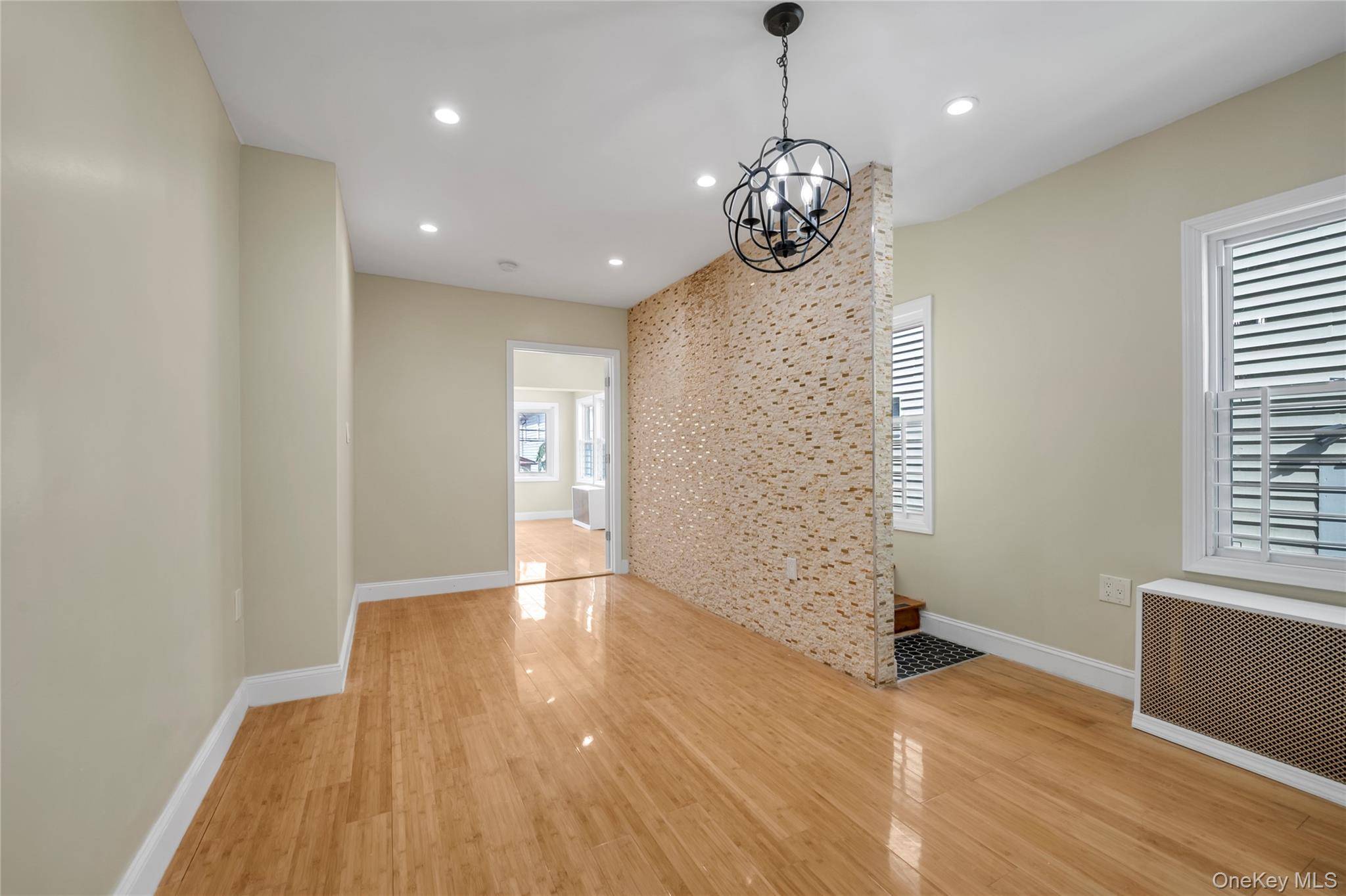 2516 Curtis ST, East Elmhurst, NY 11369