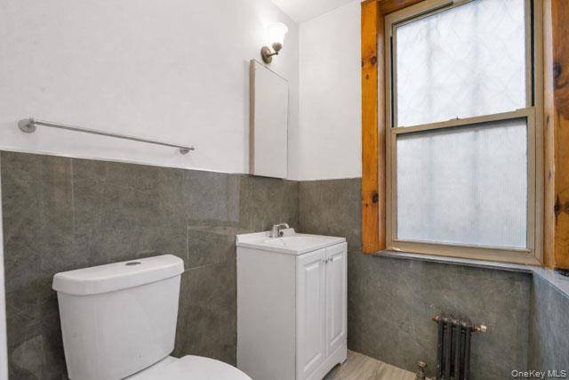 584 Sterling PL, Brooklyn, NY 11238