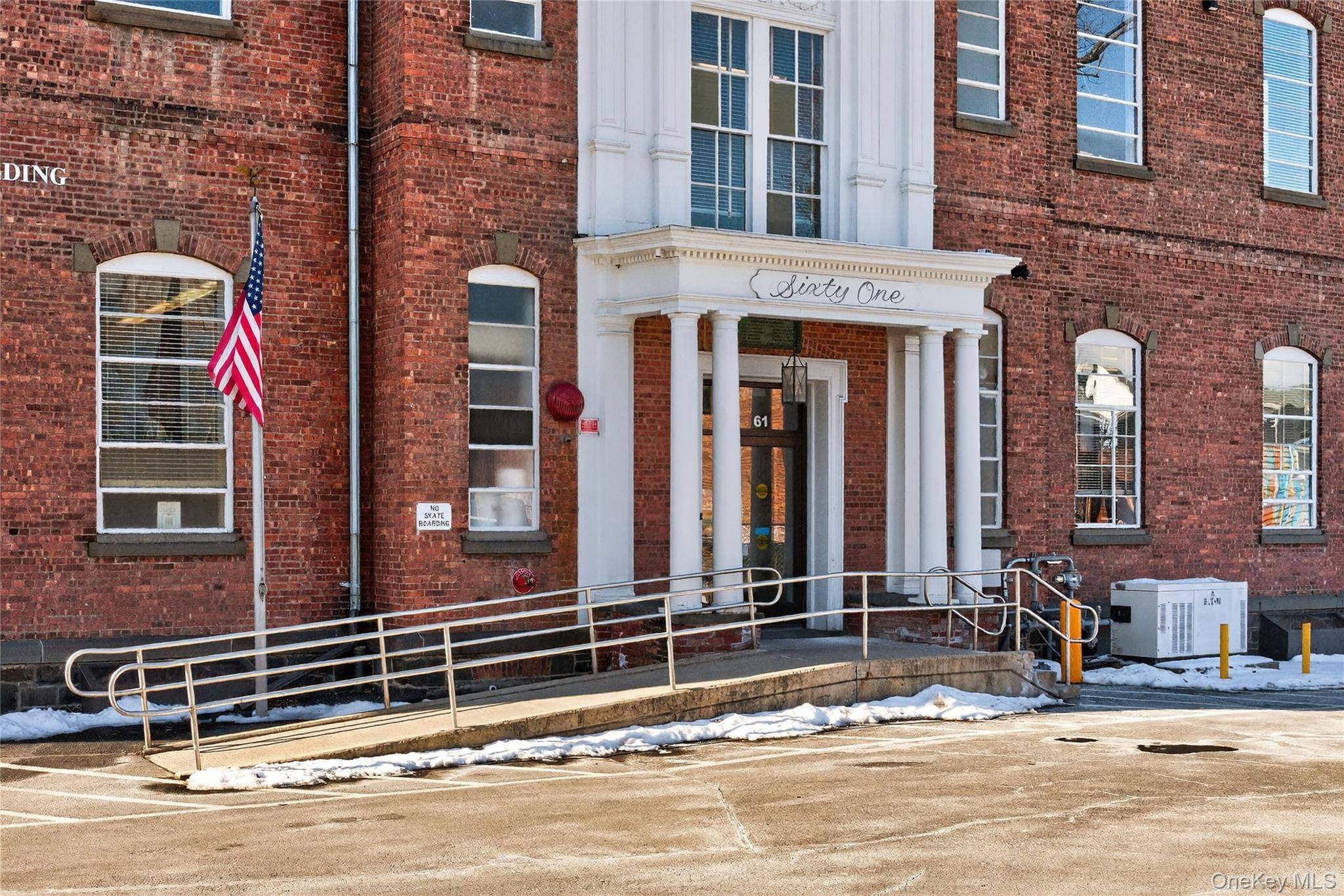 61 Crown ST, Kingston, NY 12401