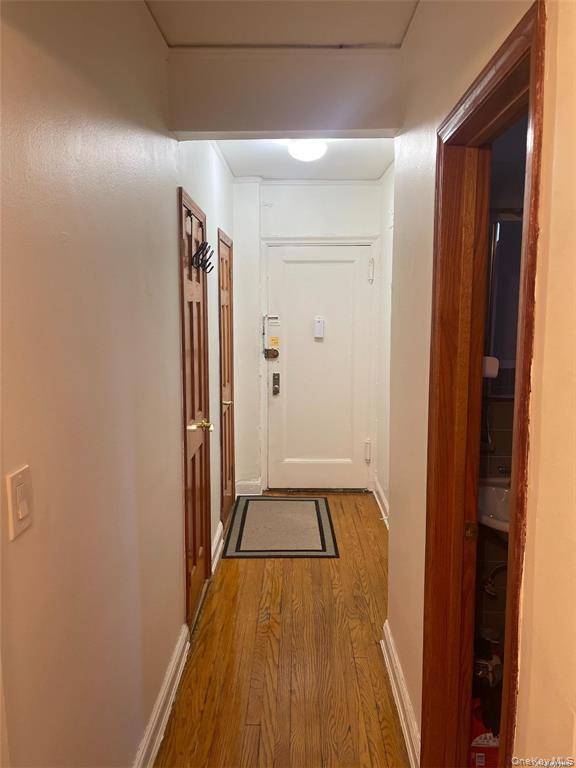 98-120 Queens Blvd #4C, Rego Park, NY 11374