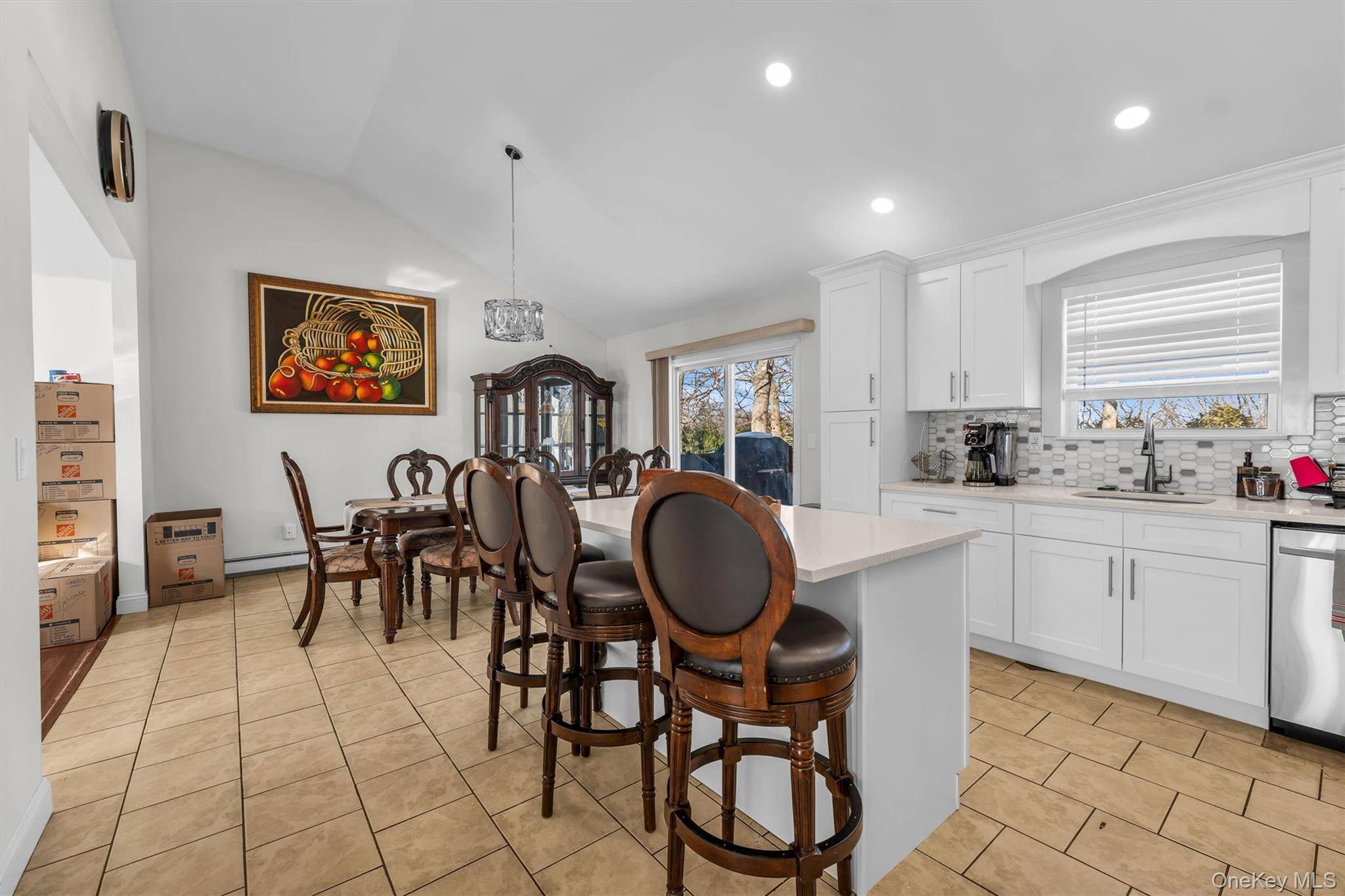 19 Summit, Farmingville, NY 11738