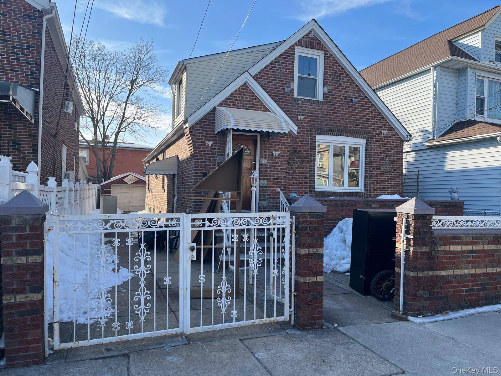 109-60 131st ST, South Ozone Park, NY 11420