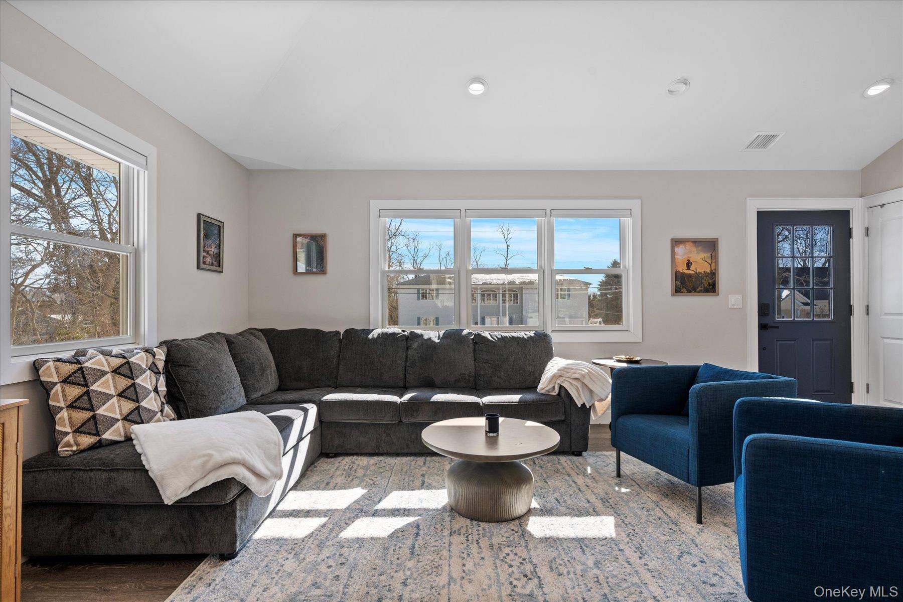 1150 Ruth RD, Mattituck, NY 11952
