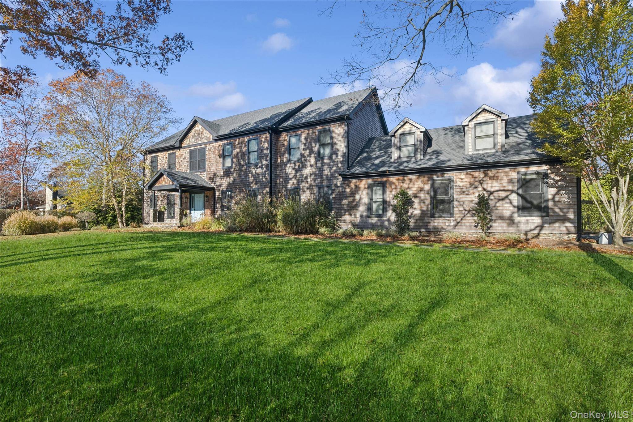 9 Debras WAY, Wainscott, NY 11975