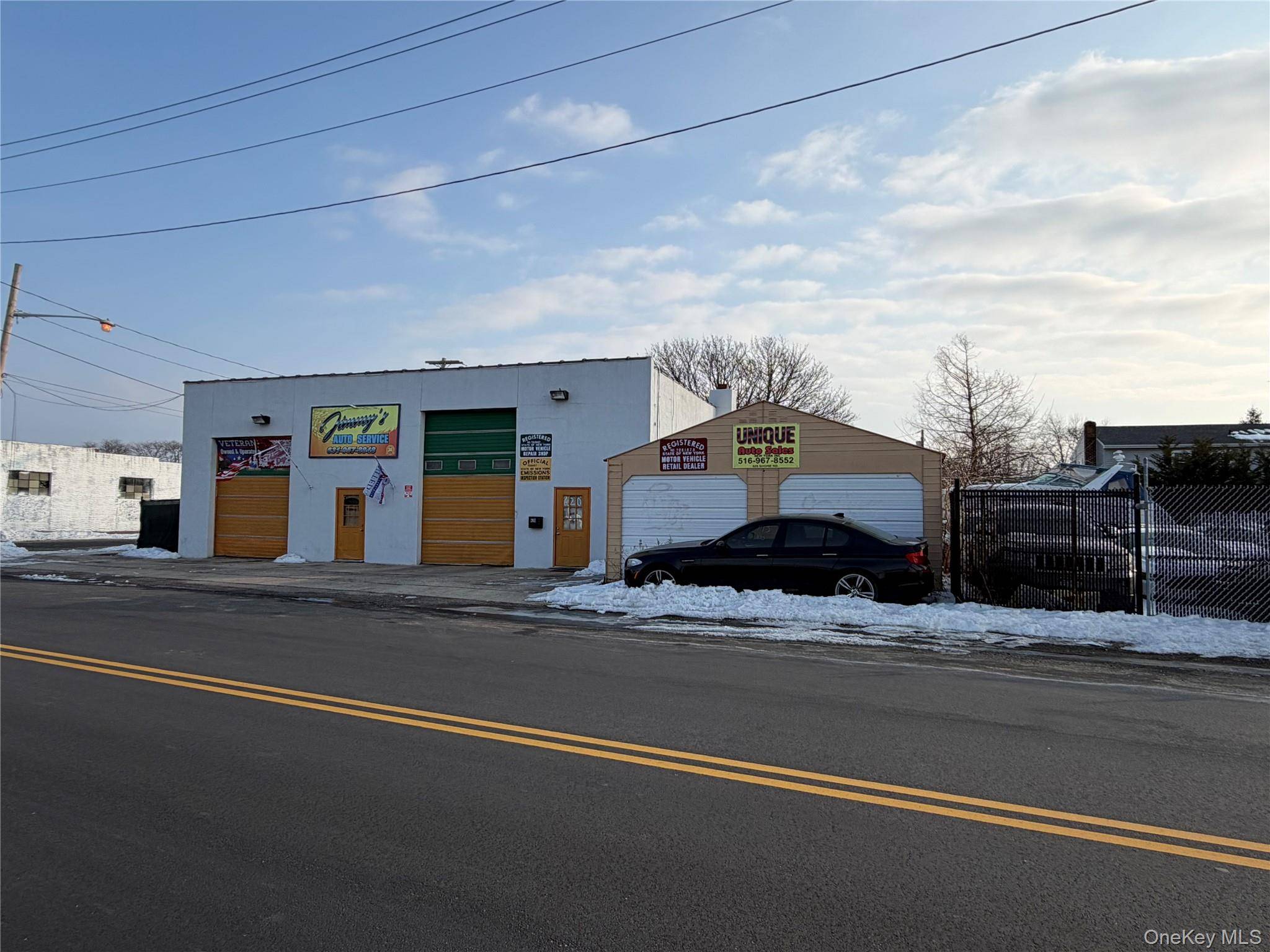 628 Shore RD, Lindenhurst, NY 11757