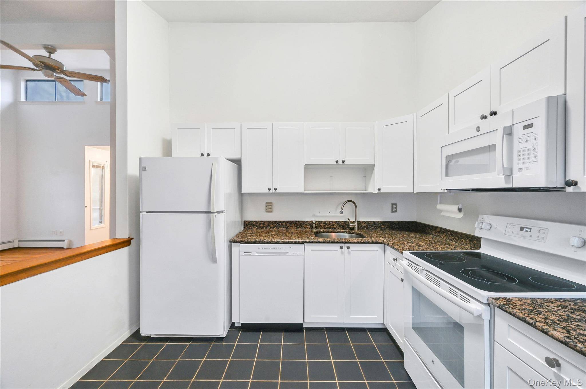 60 Hildreth PL, East Hampton, NY 11937