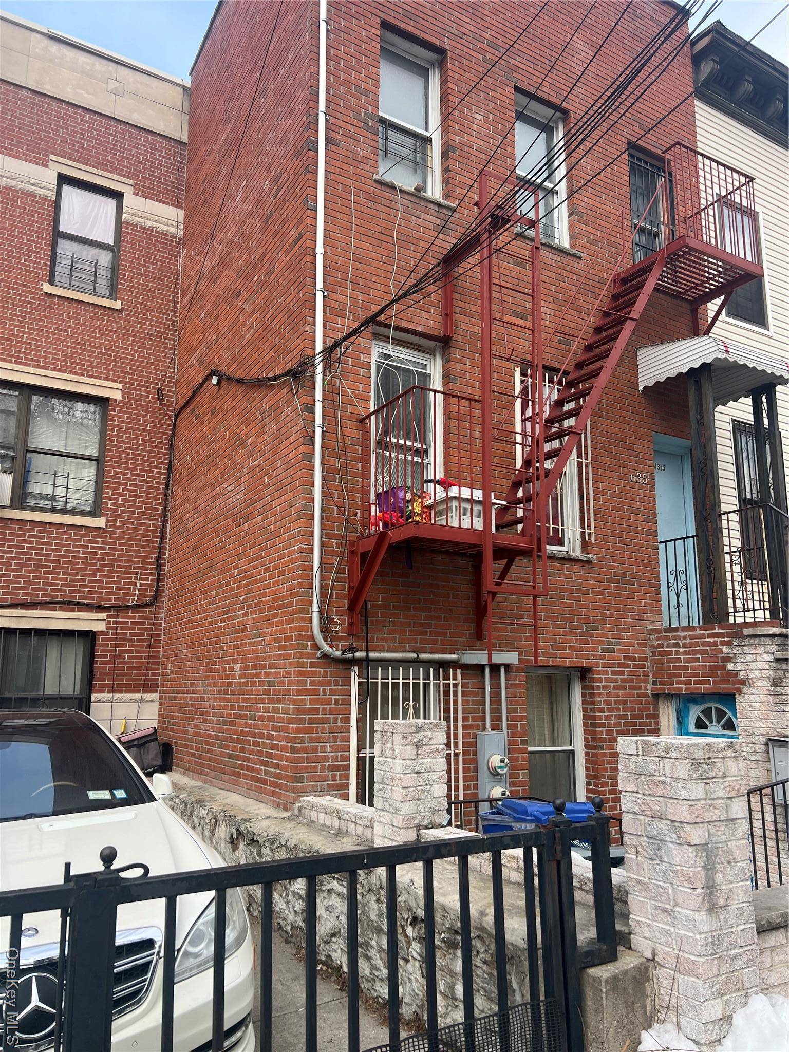 635 Eagle AVE, Bronx, NY 10455