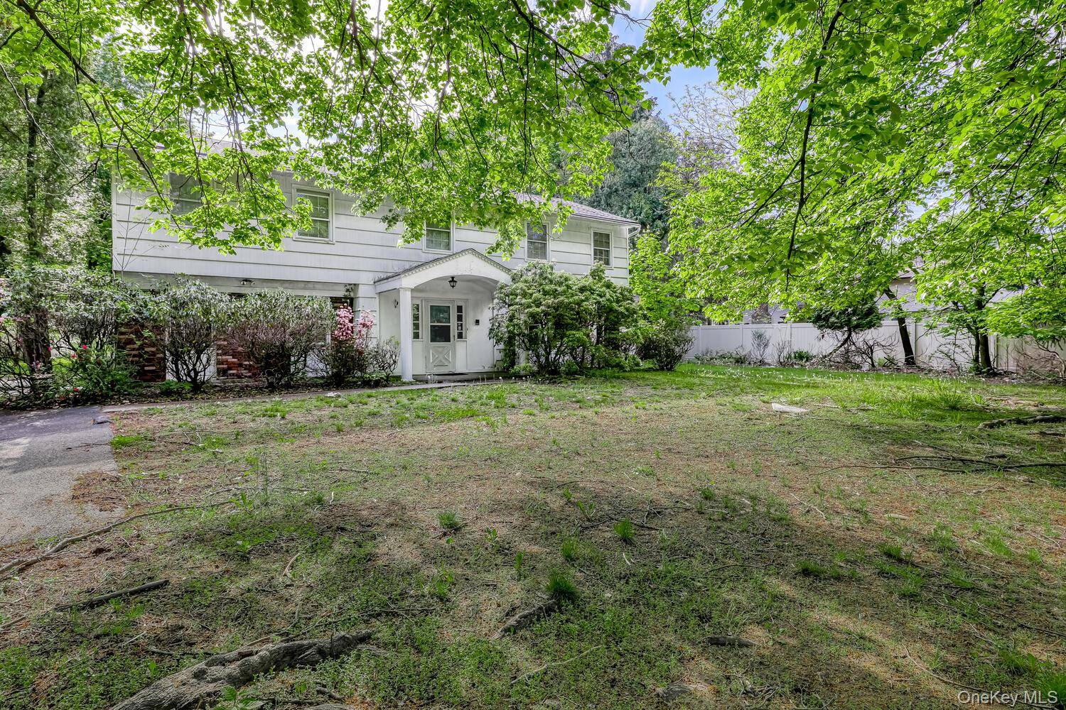 38 Forshay RD, Monsey, NY 10952