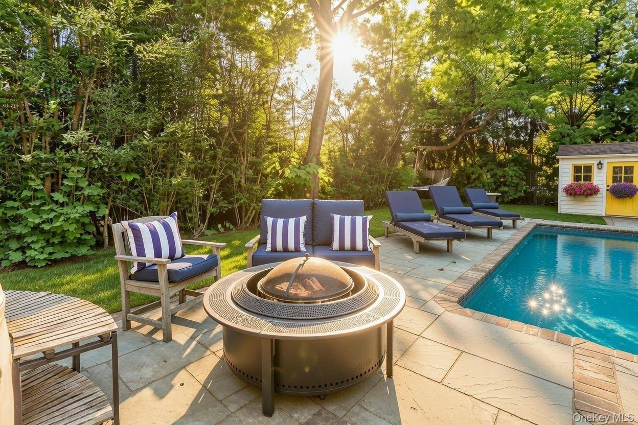 80 Route 114, East Hampton, NY 11937