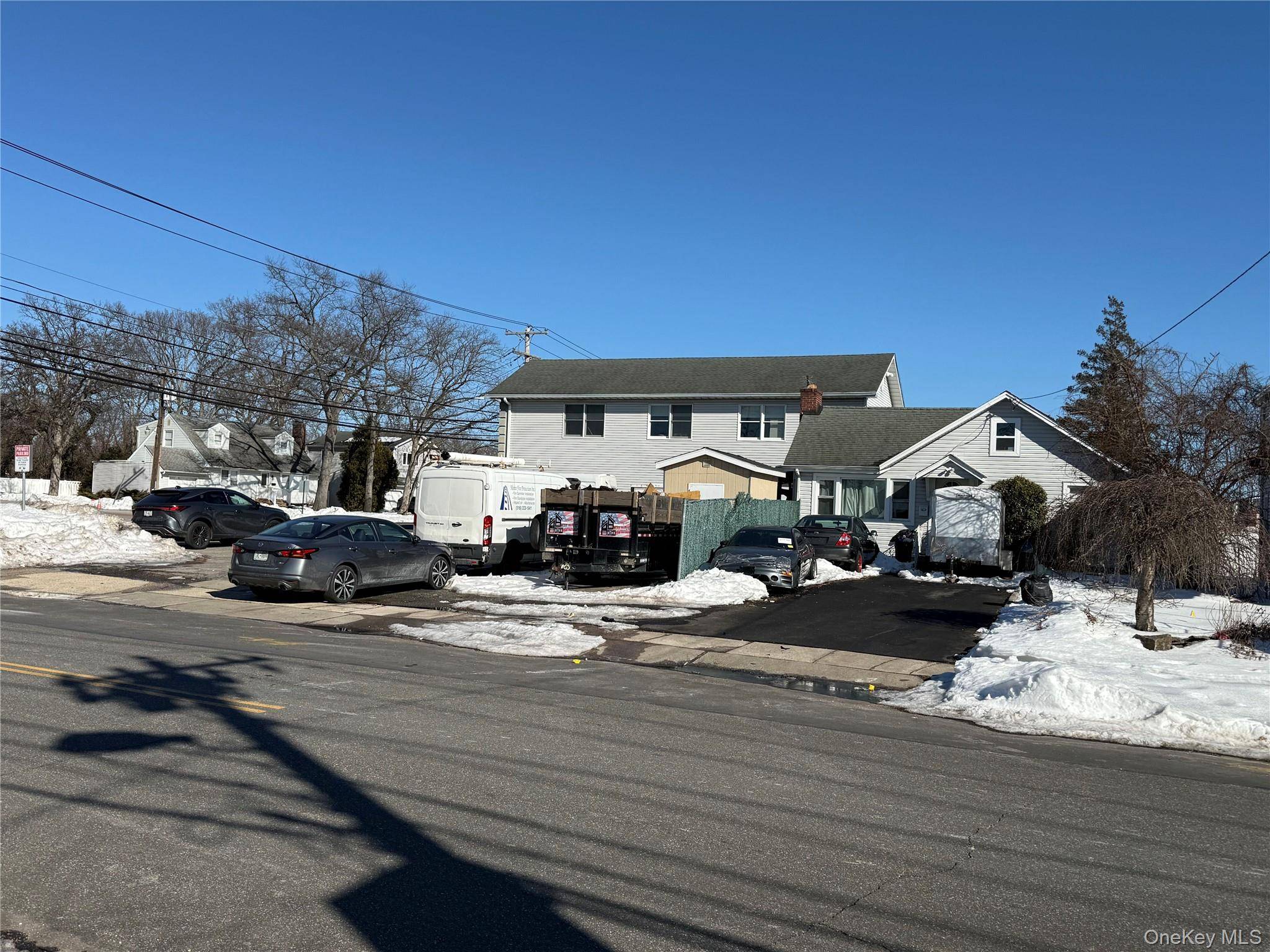 150 Jerusalem AVE, Massapequa, NY 11758