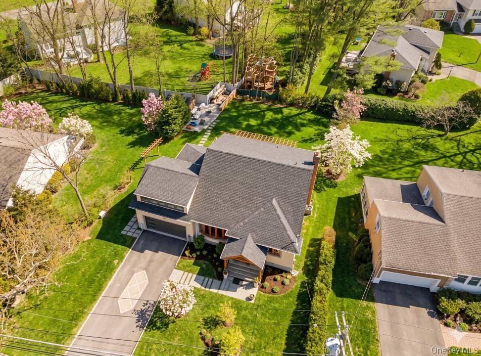 719 Wilmot RD, Scarsdale, NY 10583