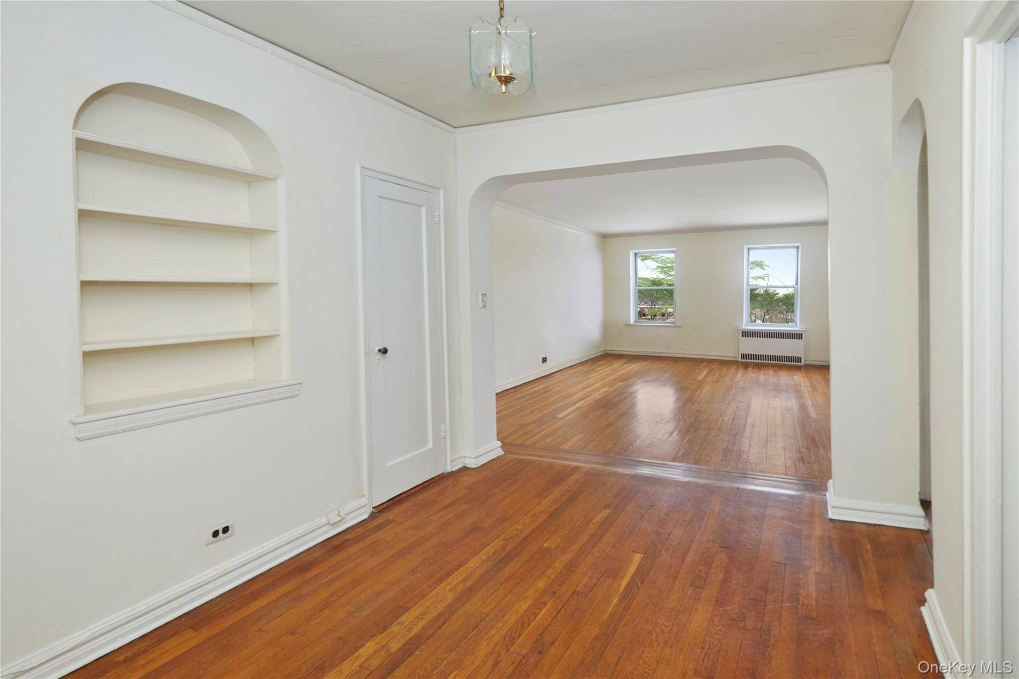 7540 Austin ST #5FL, Forest Hills, NY 11375