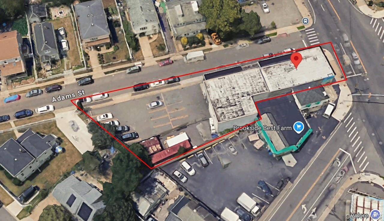 926 Nassau RD, Uniondale, NY 11553