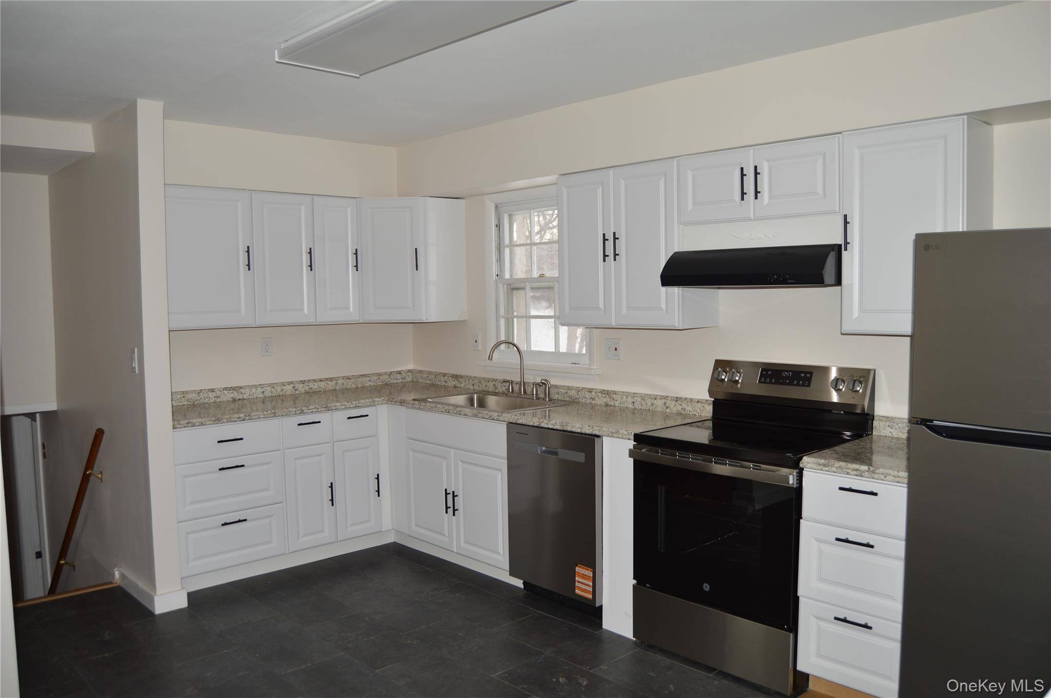 108 Flower HL, Kingston, NY 12401