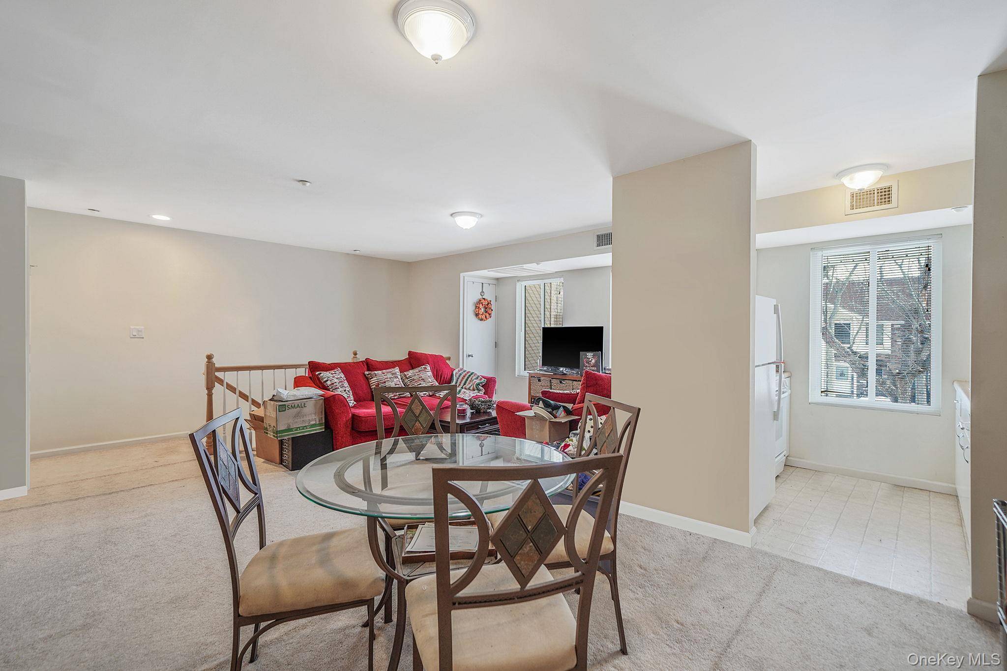 30 El Camino Ct #30, Coram, NY 11727