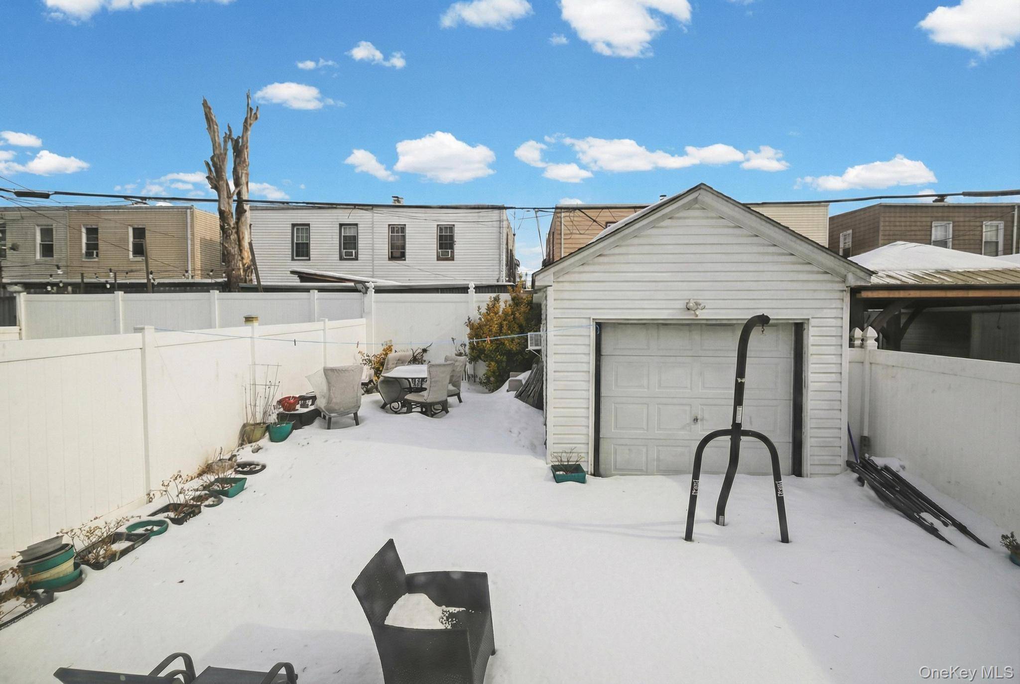 93-19 201st ST, Hollis, NY 11423