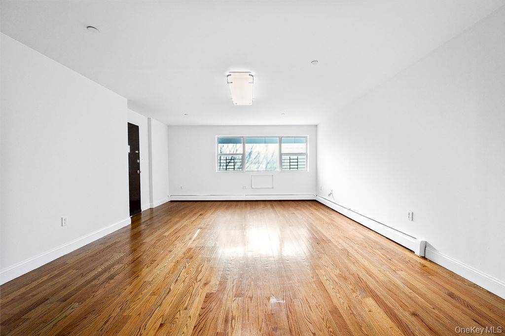 13911 34th AVE, Flushing, NY 11354