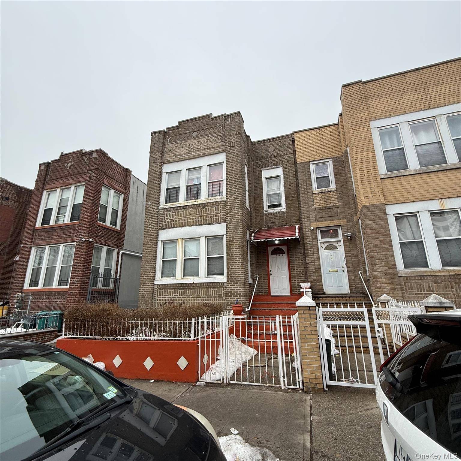 1235 Ward AVE, Bronx, NY 10472
