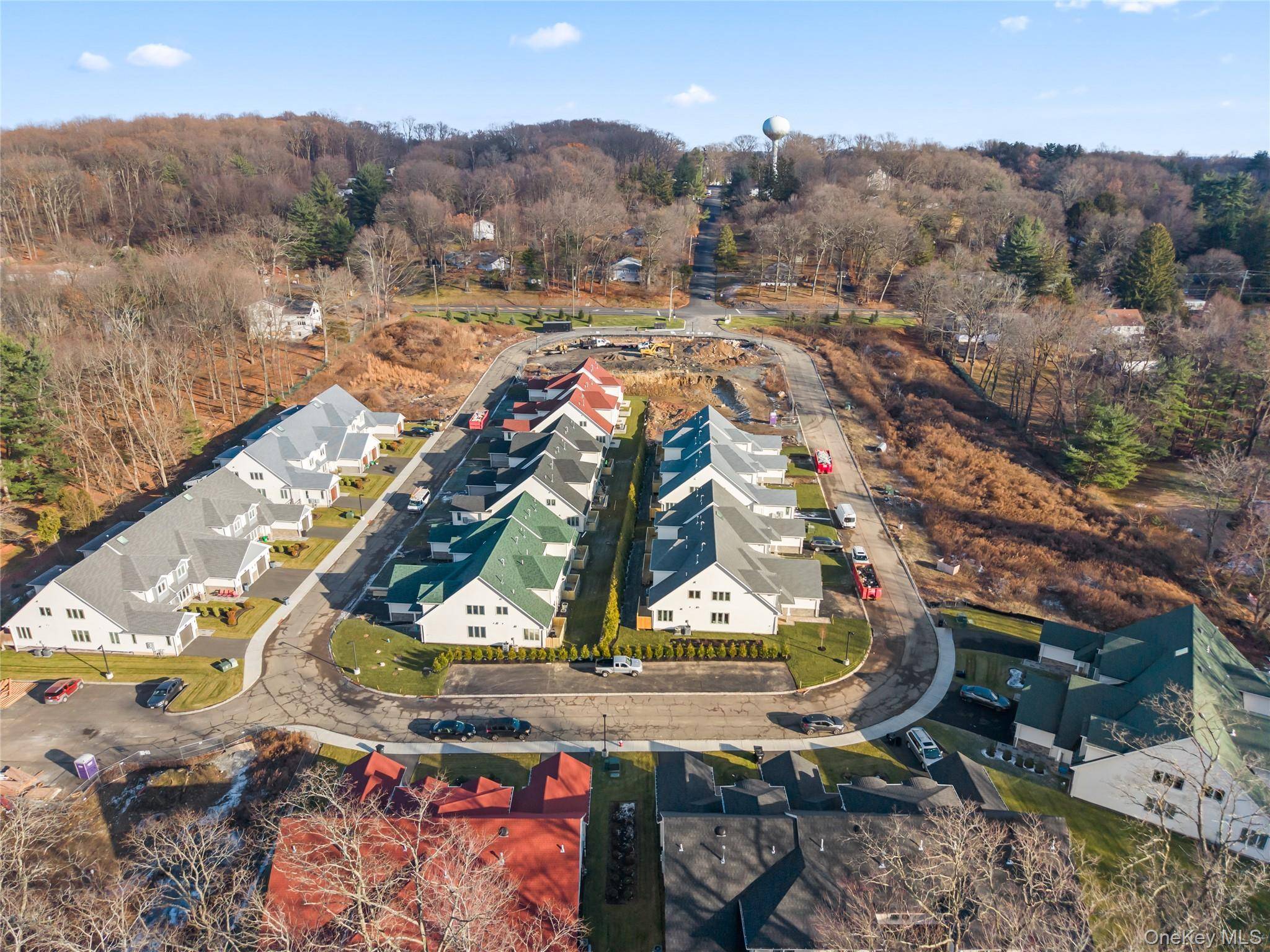 63 Dessau CIR #52, Spring Valley, NY 10977