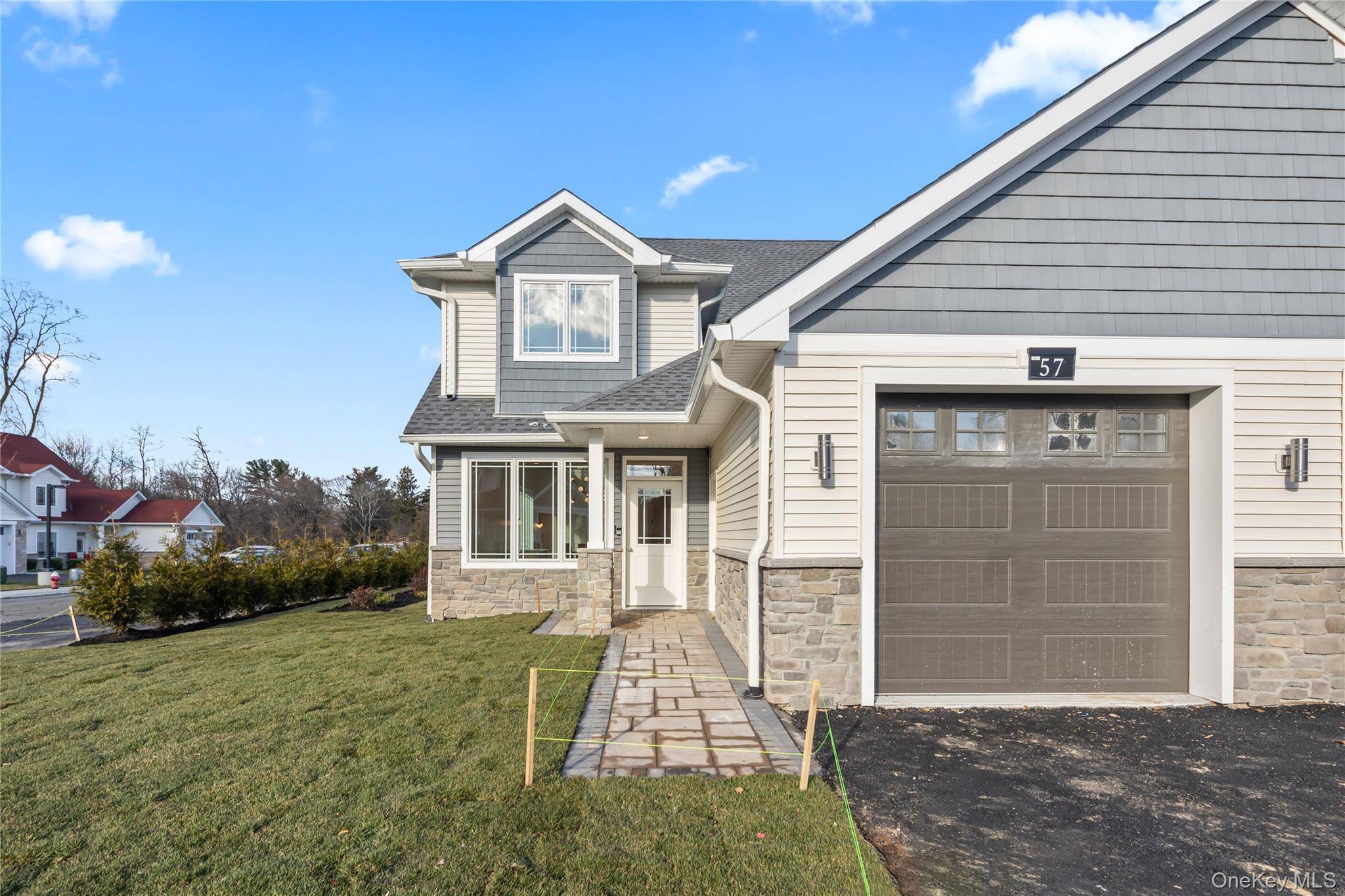 63 Dessau CIR #52, Spring Valley, NY 10977