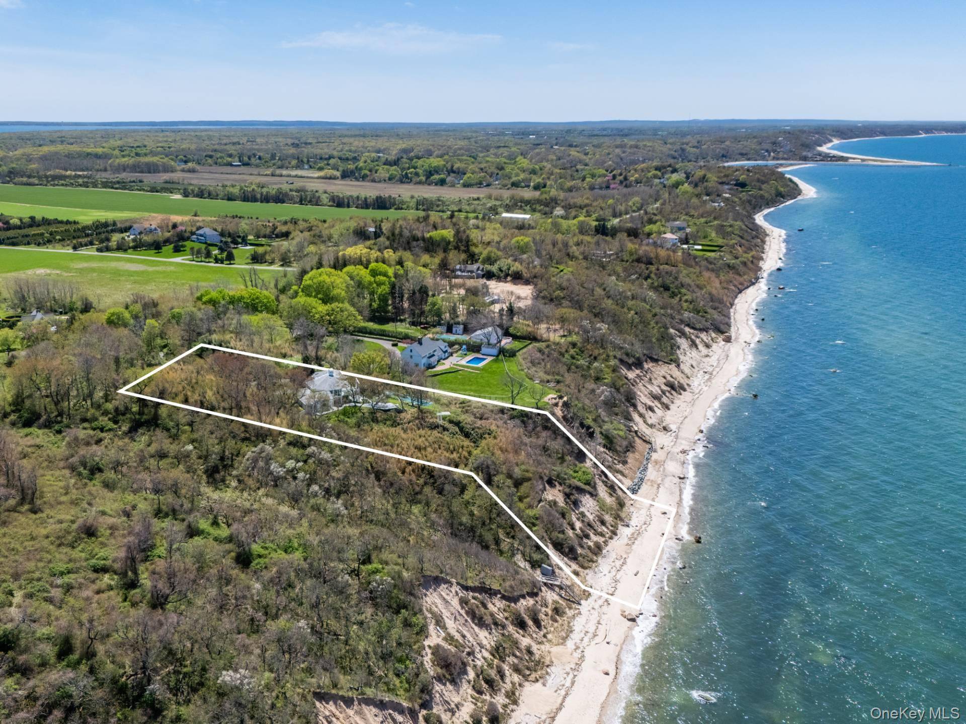 4105 Soundview AVE, Mattituck, NY 11952