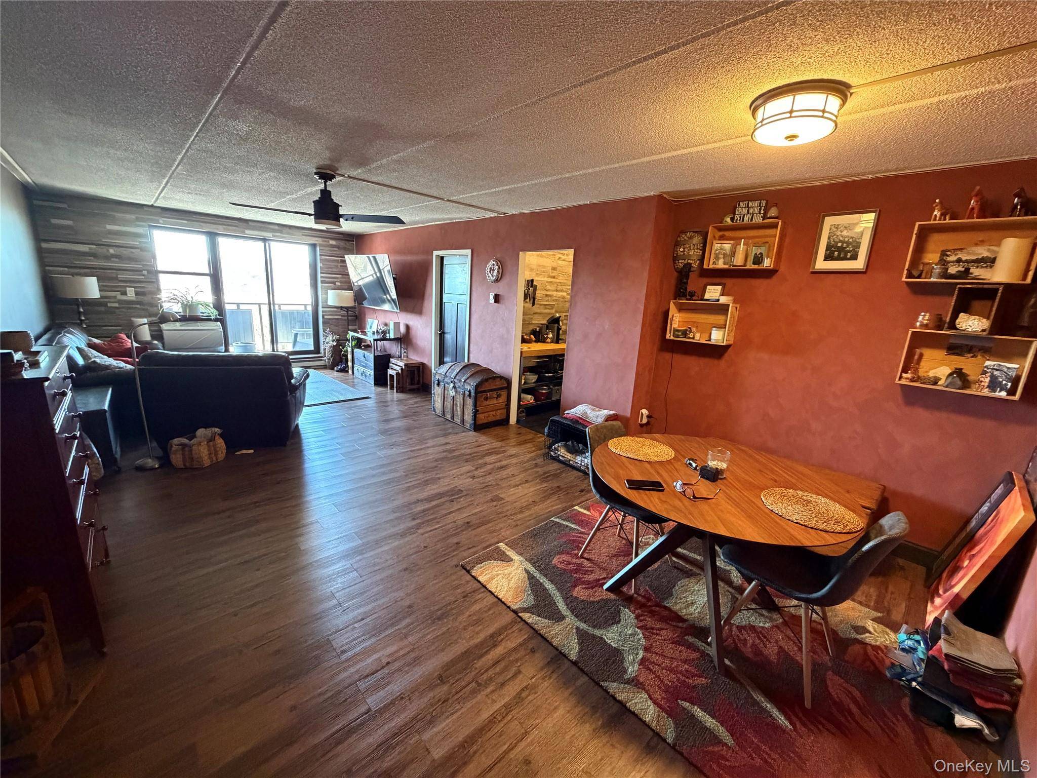 160 academy ST #7h, Poughkeepsie, NY 12601
