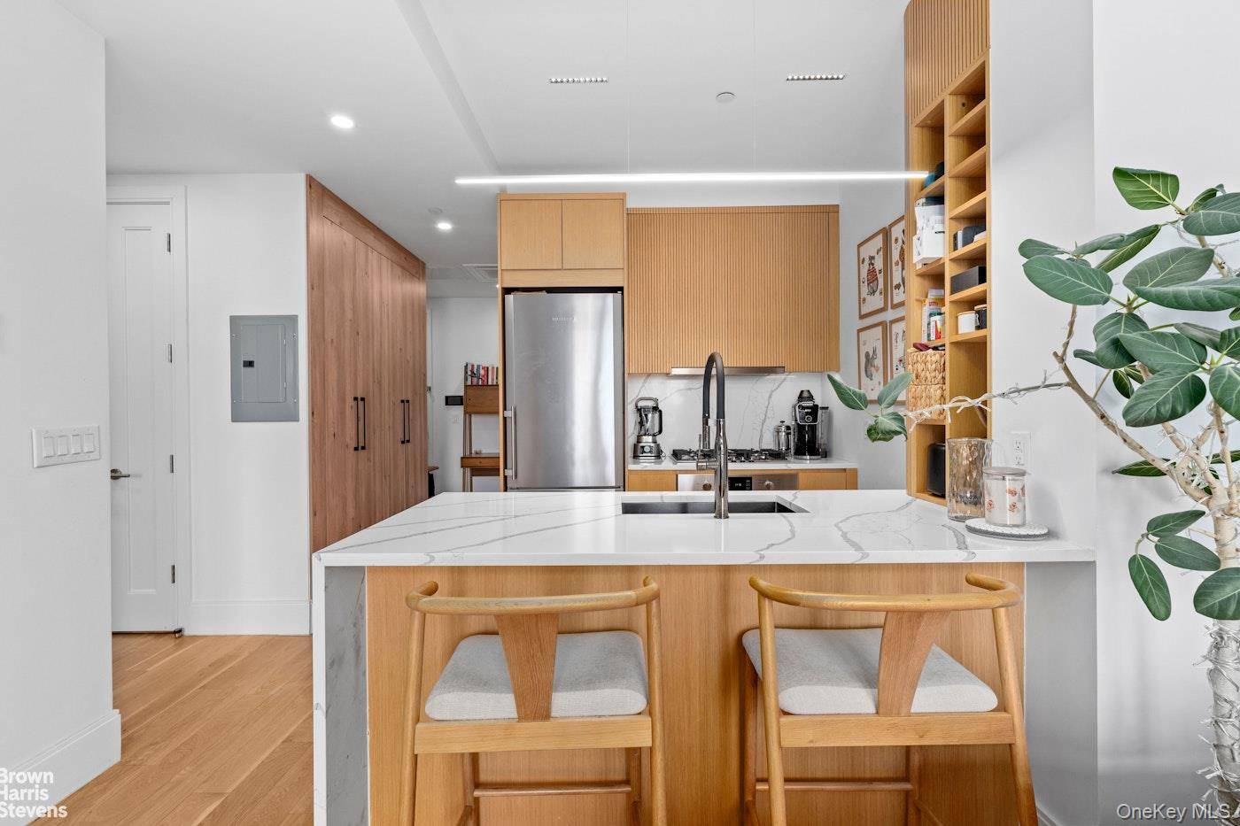 183 McGuinness BLVD #3A, Brooklyn, NY 11222