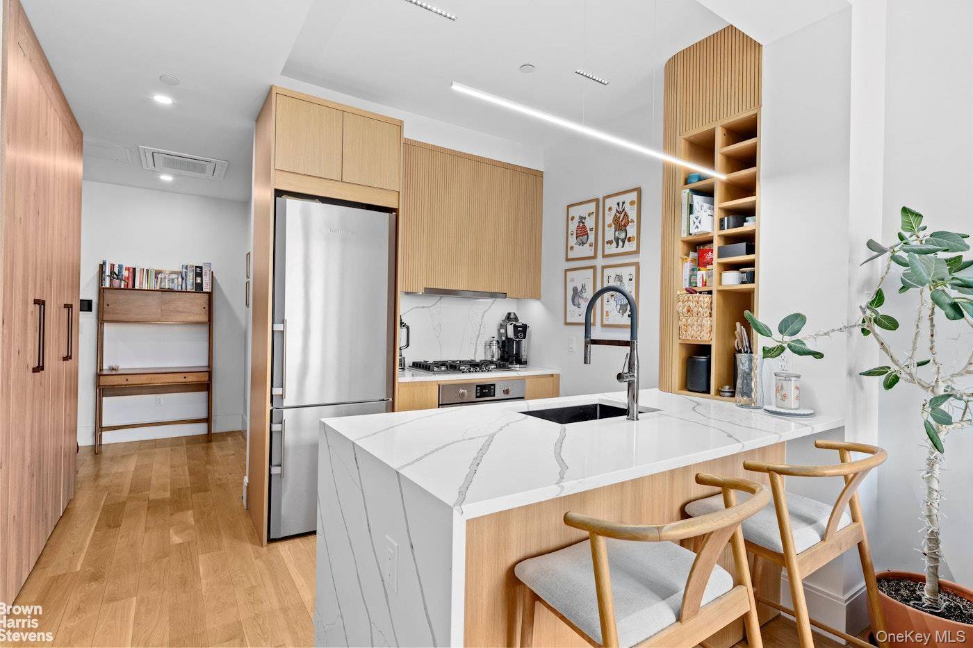 183 McGuinness BLVD #3A, Brooklyn, NY 11222