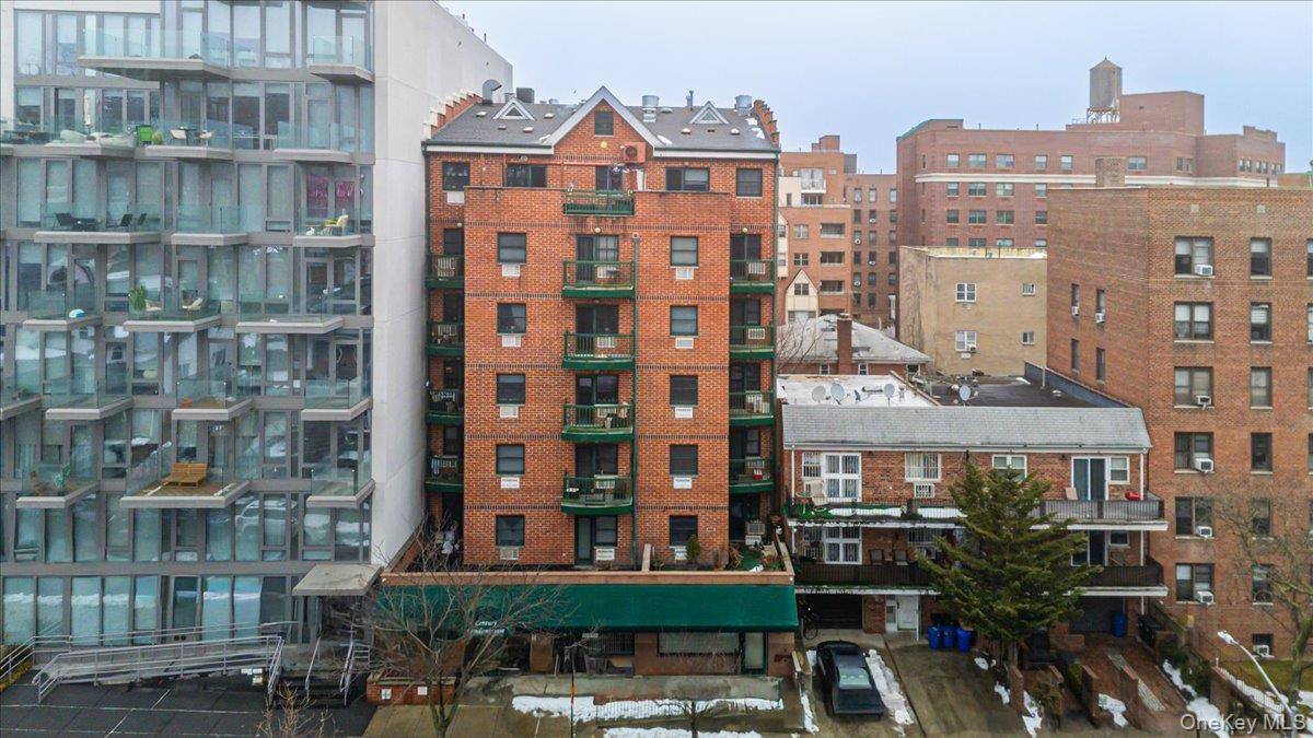 83-71 116th ST #4B, Kew Gardens, NY 11418