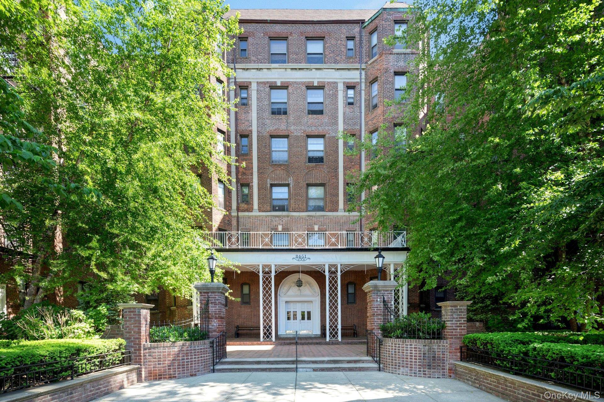8451 Beverly RD #1A 10 1U 2U 4N, Kew Gardens, NY 11415
