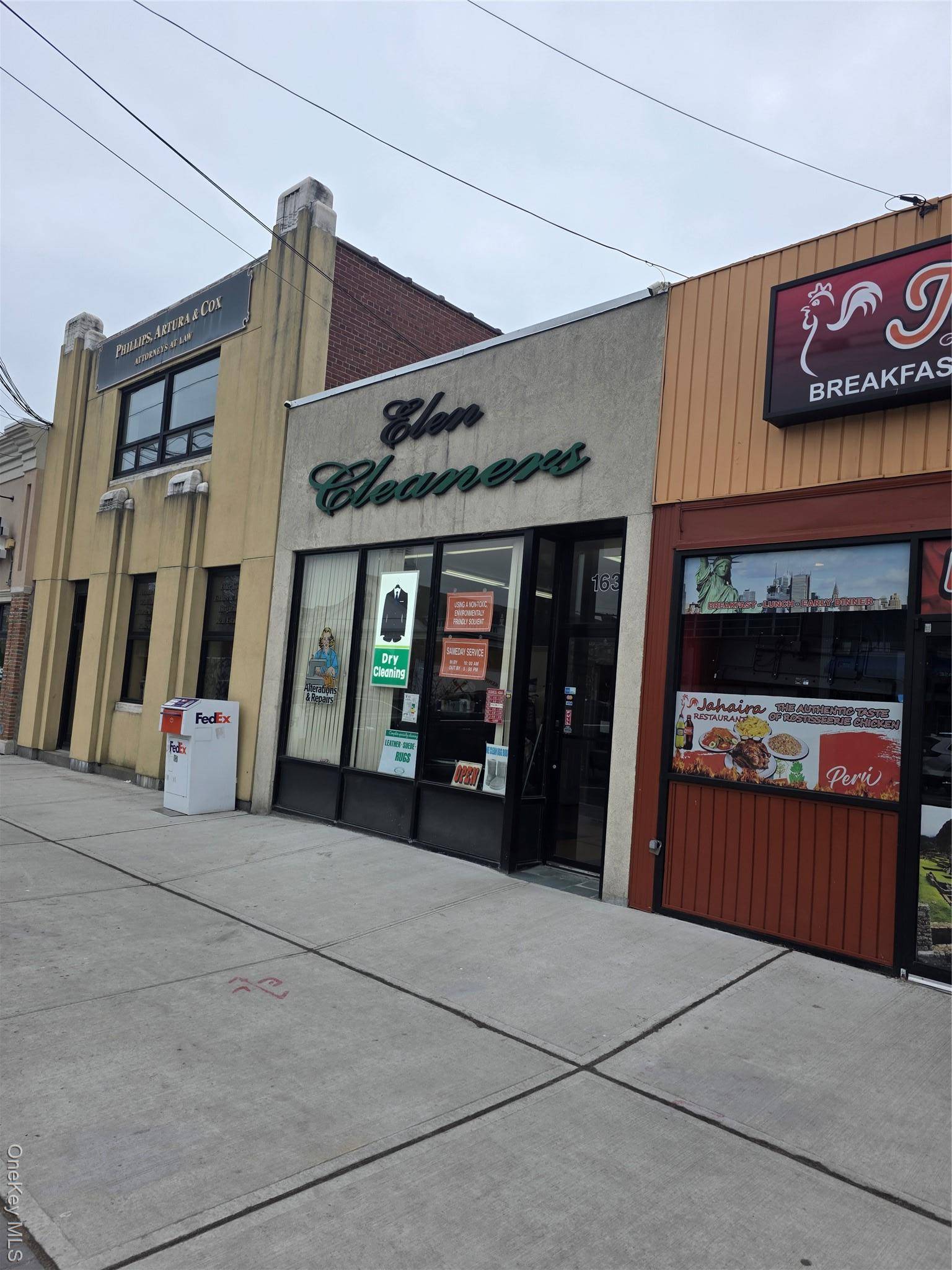 163 S Wellwood AVE, Lindenhurst, NY 11757