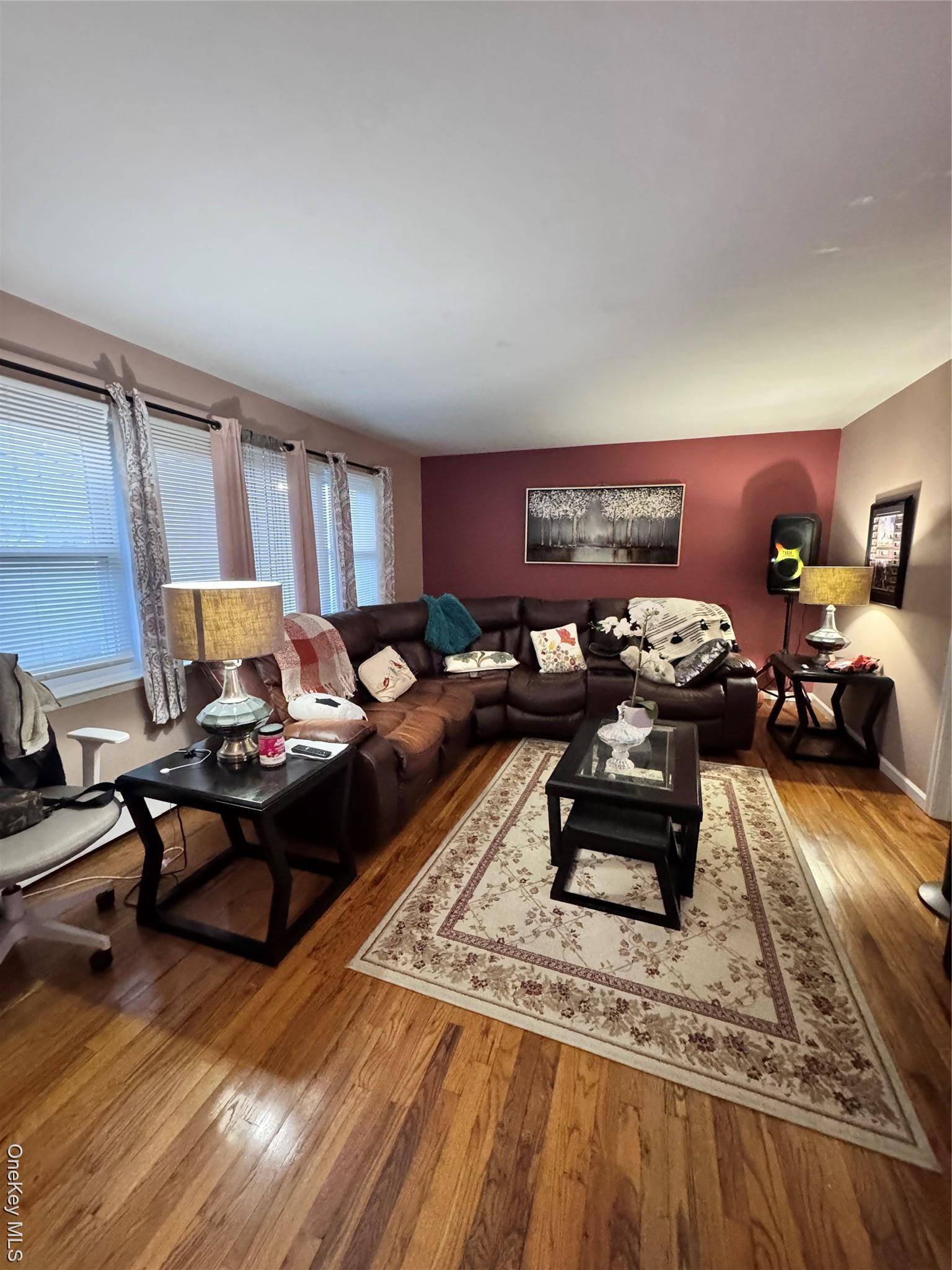 36 Monroe PL, Hempstead, NY 11550