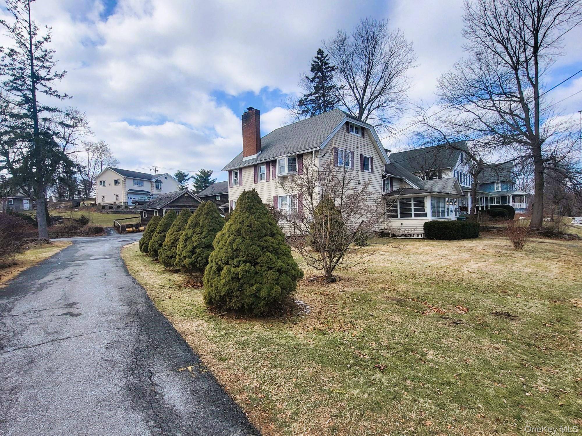 7 Hambletonian AVE, Chester, NY 10918