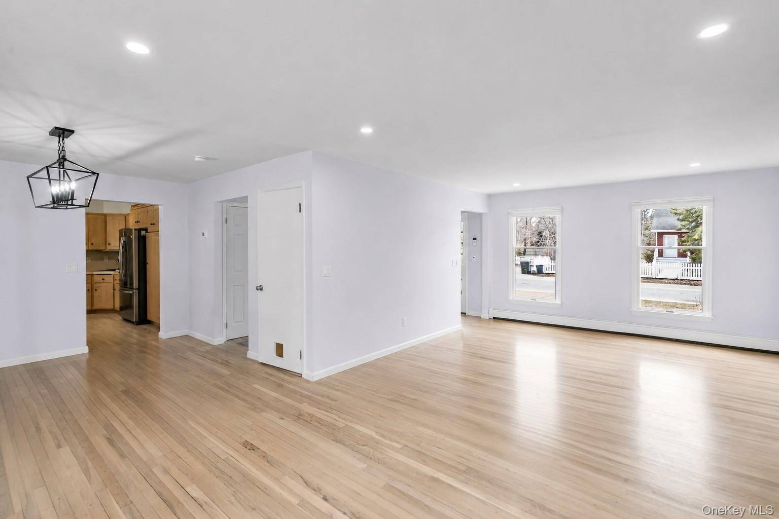 5845 N Bayview RD, Southold, NY 11971