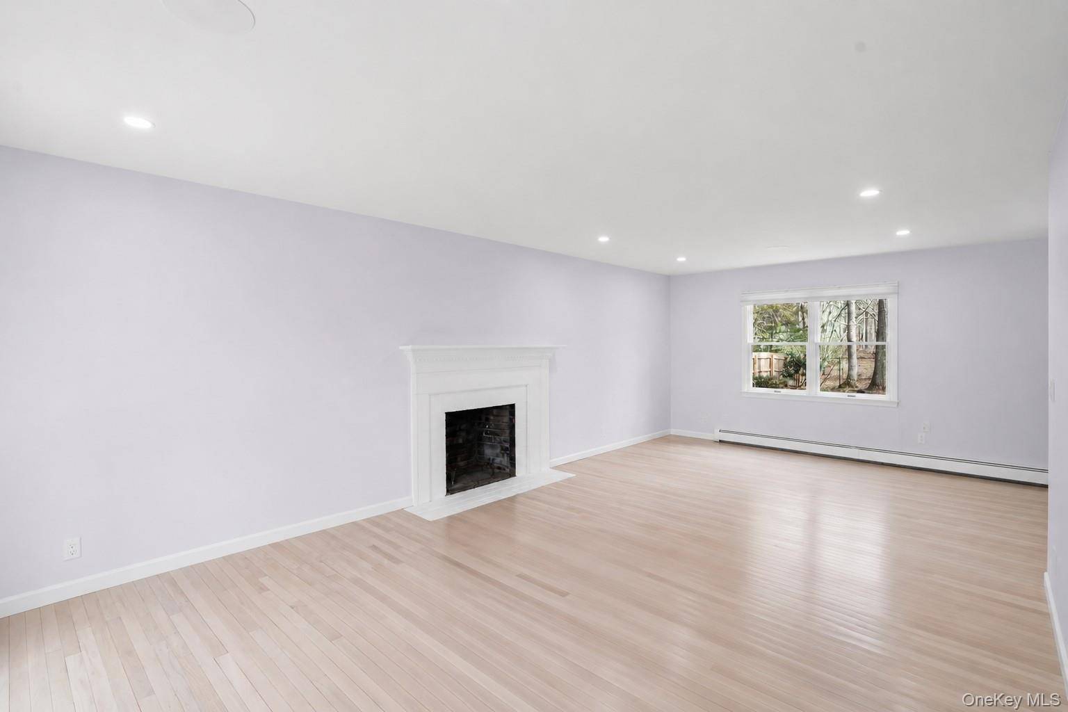 5845 N Bayview RD, Southold, NY 11971