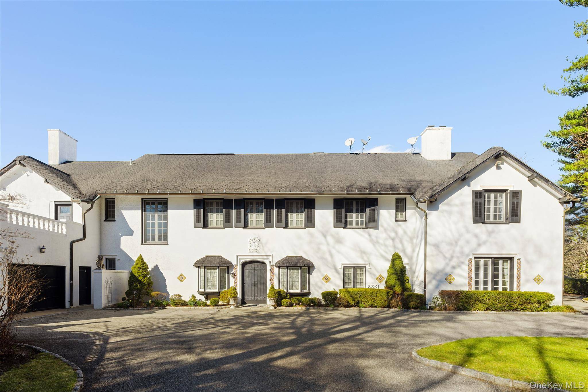 225 E Lake RD, Tuxedo Park, NY 10987