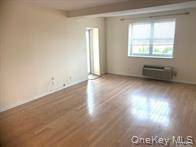 2 Richmond RD #4-O, Lido Beach, NY 11561