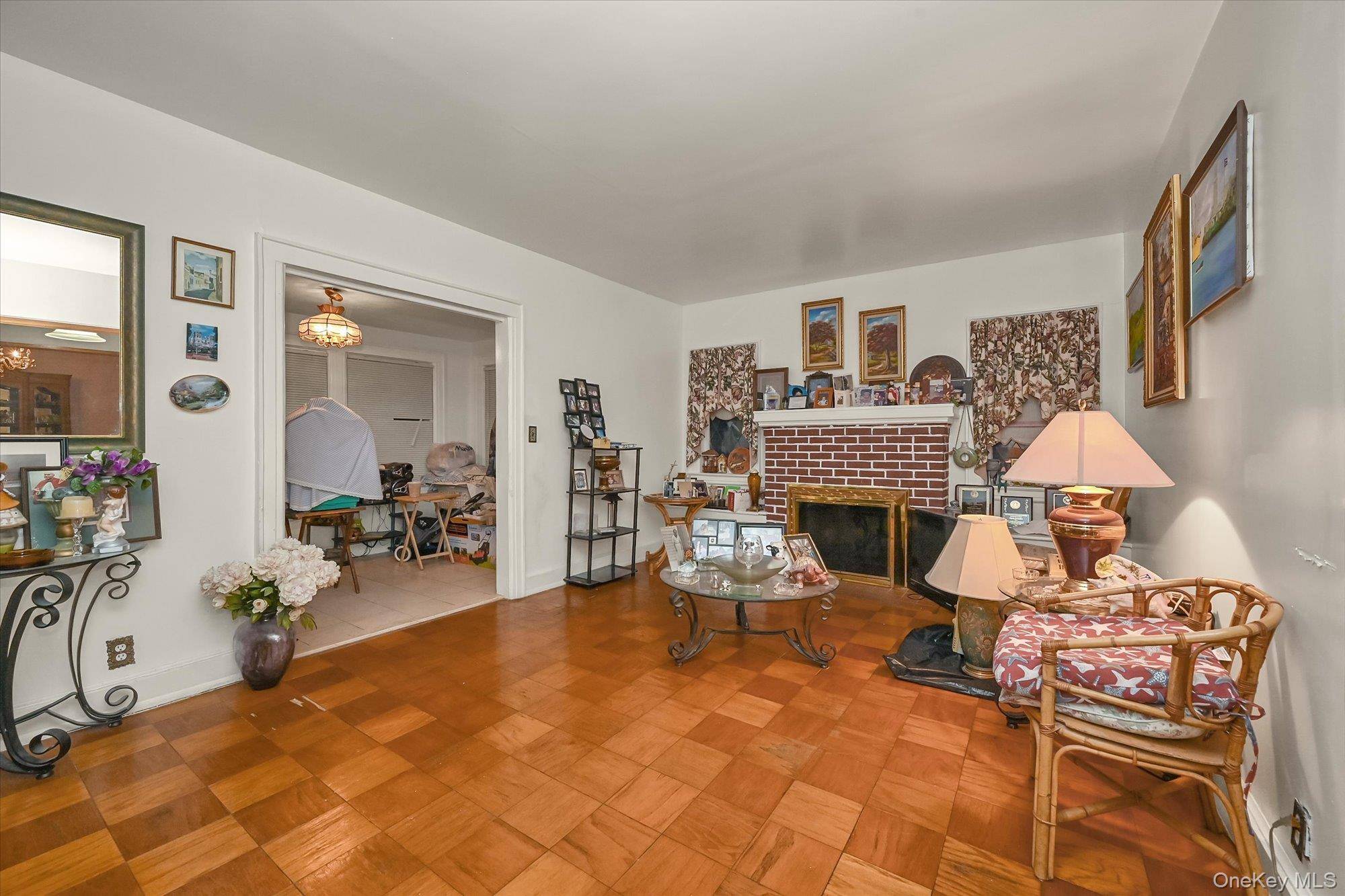 91-29 217th ST, Queens Village, NY 11428