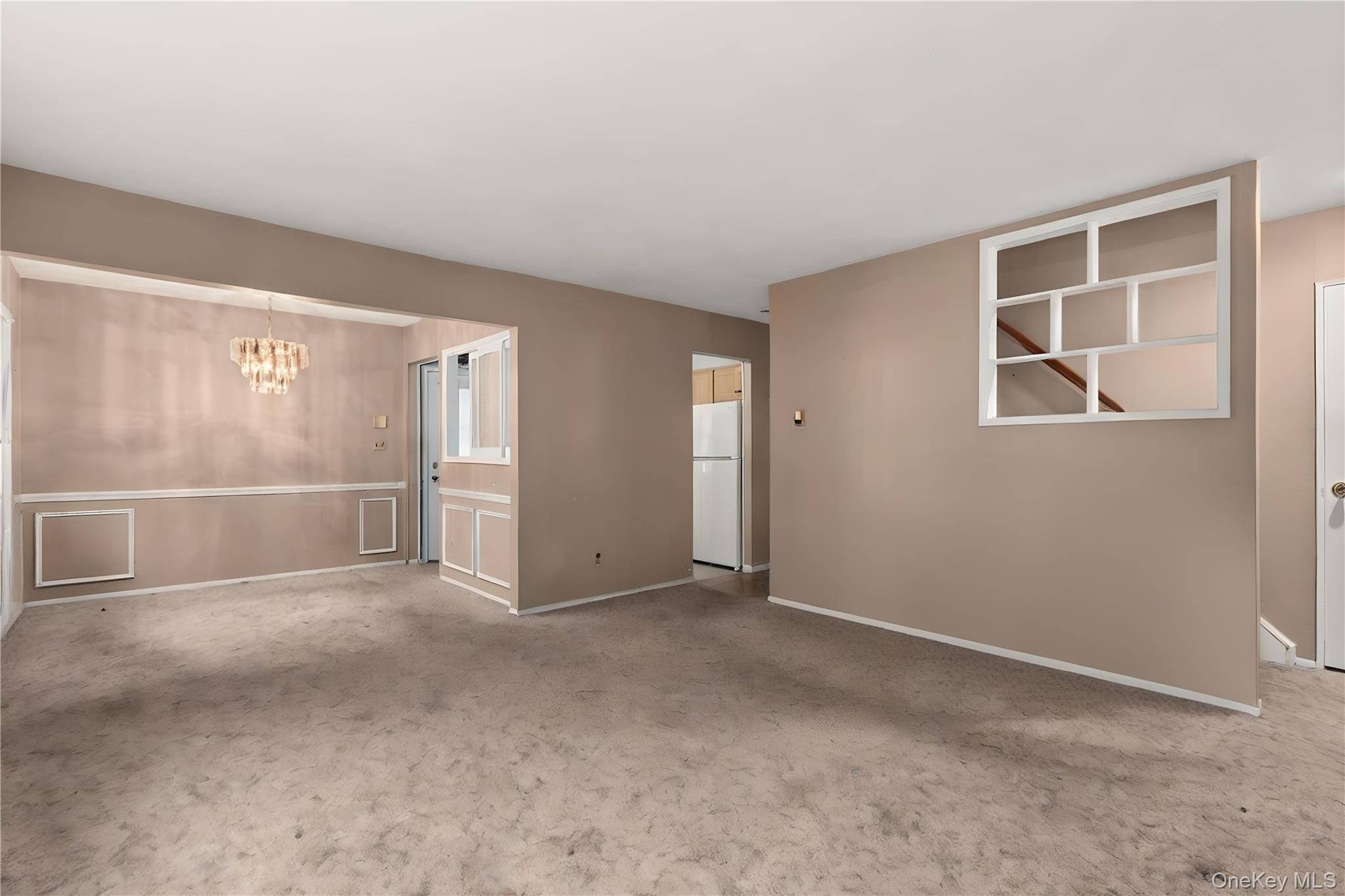 2341 Dobson AVE, Merrick, NY 11566