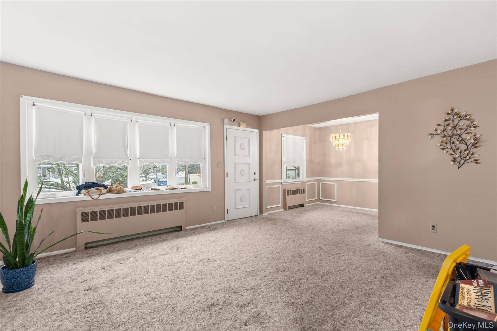 2341 Dobson AVE, Merrick, NY 11566