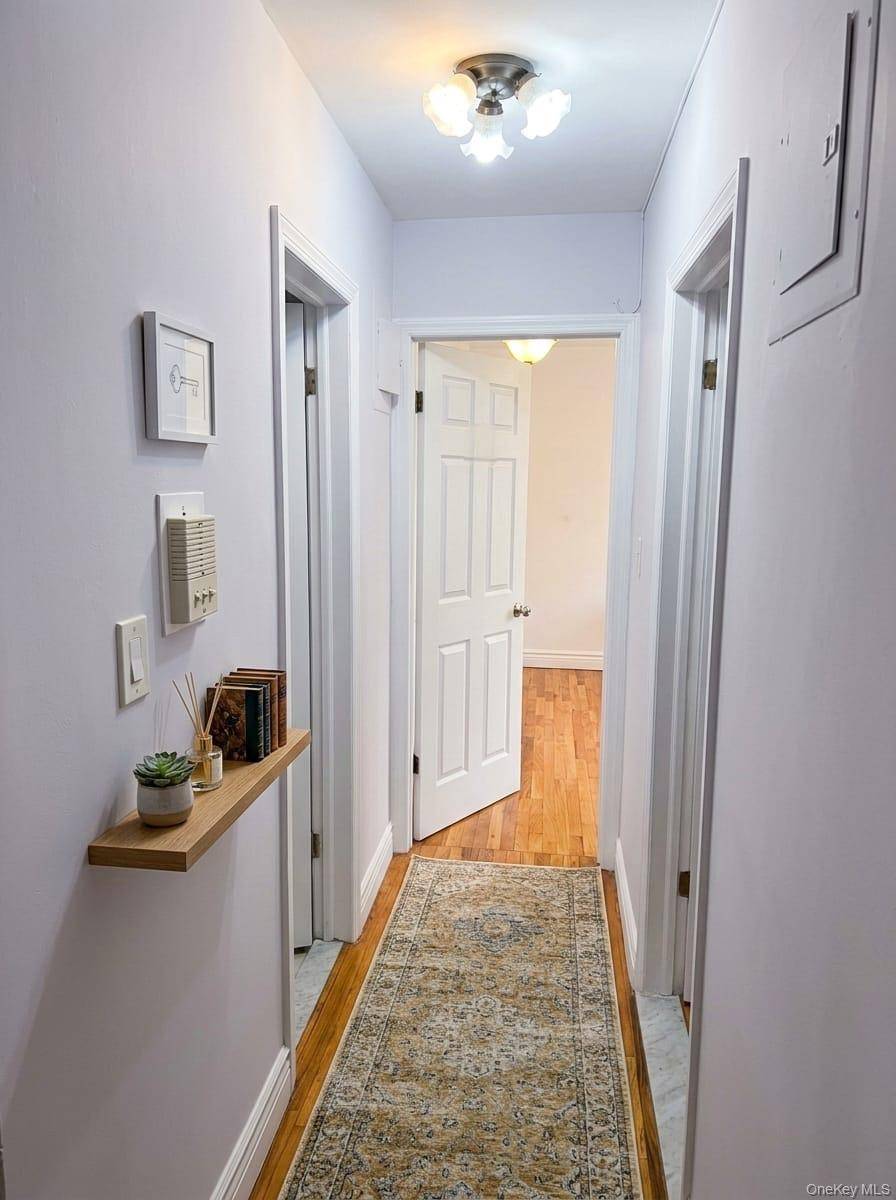 8470 129th ST #6L, Kew Gardens, NY 11415