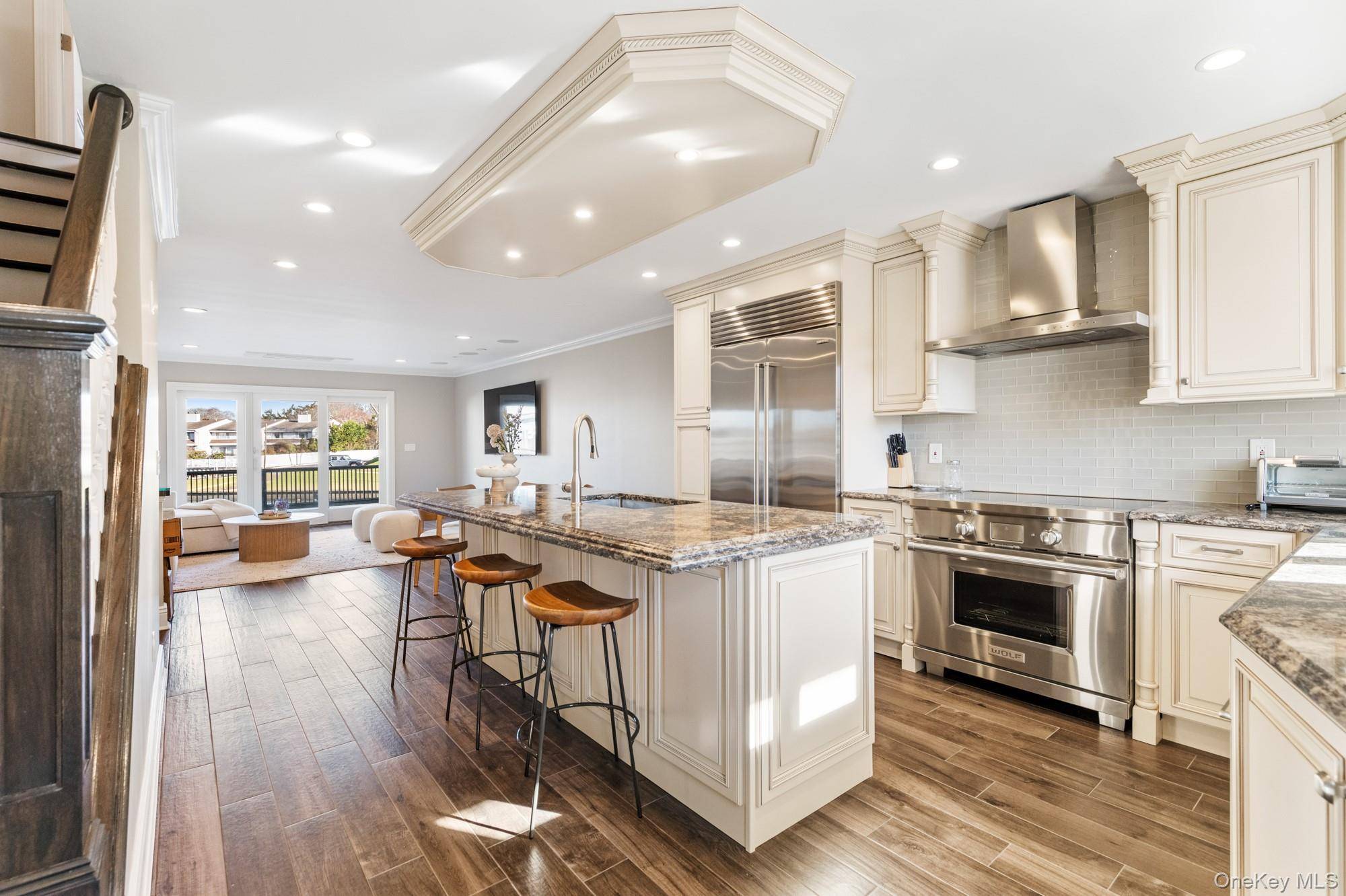 3047 Mitchell RD, Westhampton, NY 11978