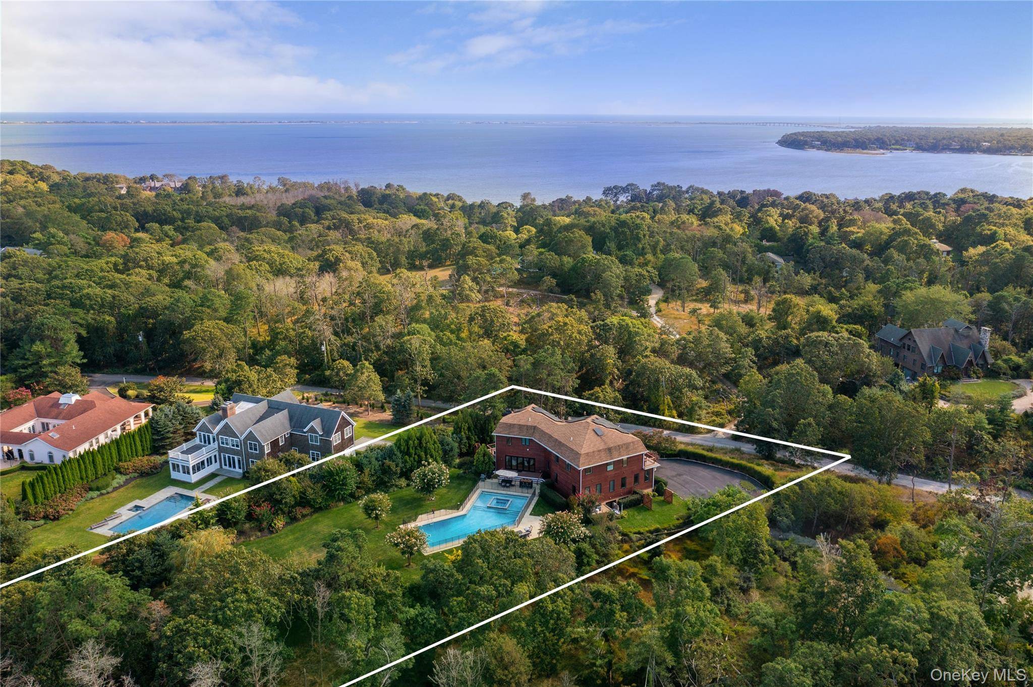 89 Old Canoe Place RD, Hampton Bays, NY 11946